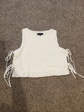 Lulu's white Textured Side-Tie Crop Tank